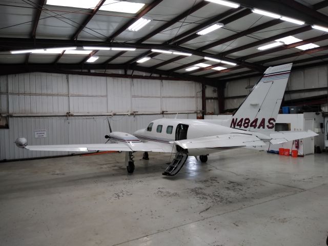 Piper Cheyenne (N484AS)