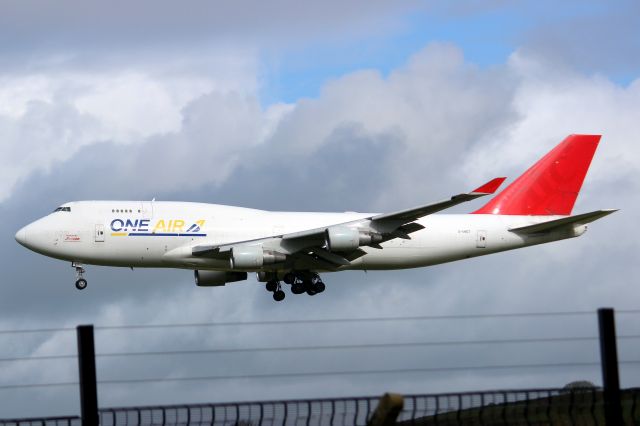 Boeing 747-400 (G-UNET) - On short finals for rwy 24 on 29-Mar-23 operating flight HGO401 from EGFF.