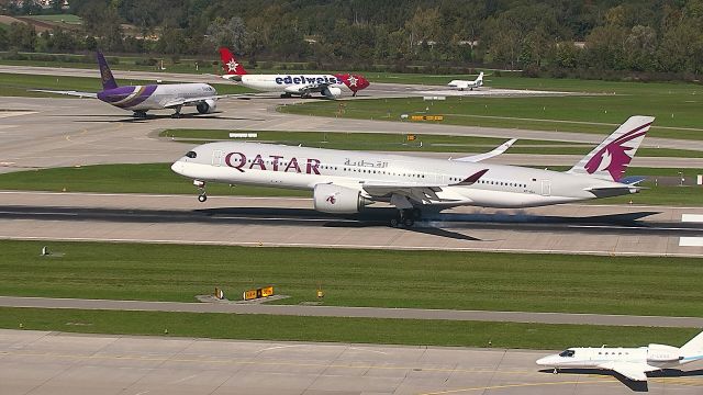 Airbus A350-900 (A7-ALL) - A350 from Doha touch down R28 while some others awaits clearance to R32