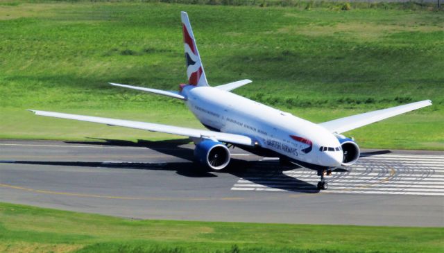 Boeing 777-200 (G-VIIY)