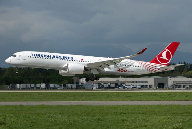 Airbus A350-900 (TC-LGH)