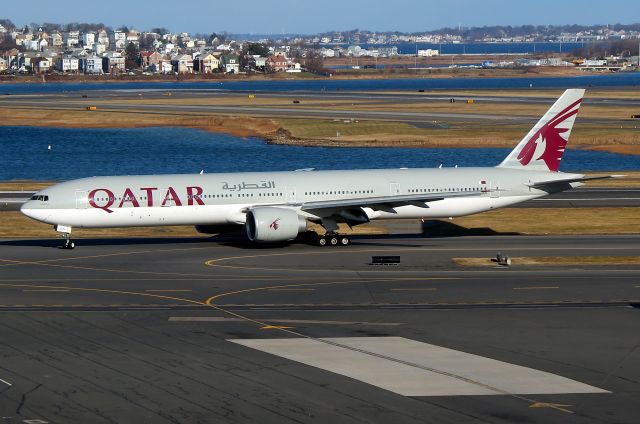 BOEING 777-300 (A7-BAN) - 'Qatari 743' arriving from Doha