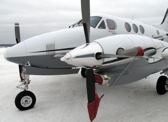 Beechcraft King Air 90 (RLI331) - Icing.