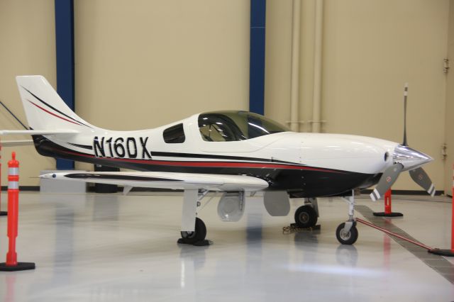 Aero Commander 500 (N160X)