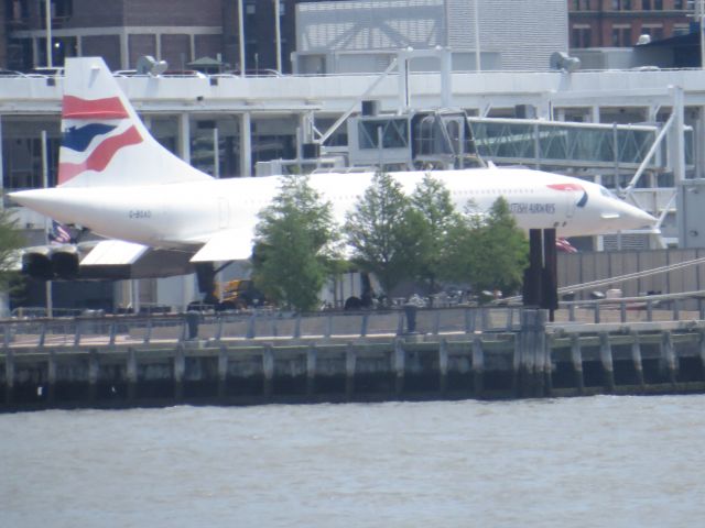 Aerospatiale Concorde (G-BOAD) - Fleet week 2014 !!!