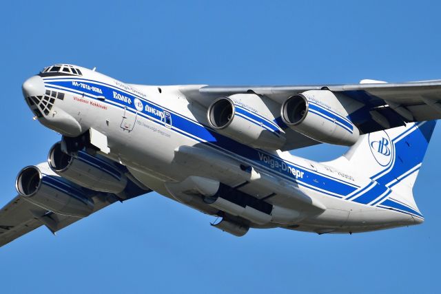 Ilyushin Il-76 (RA-76950)