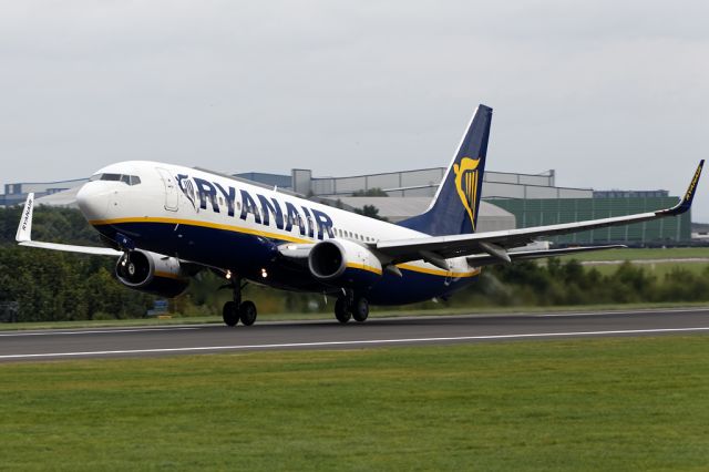 Boeing 737-800 (EI-EKV) - RYR3212 to Girona