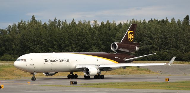 Boeing MD-11 (N272UP)