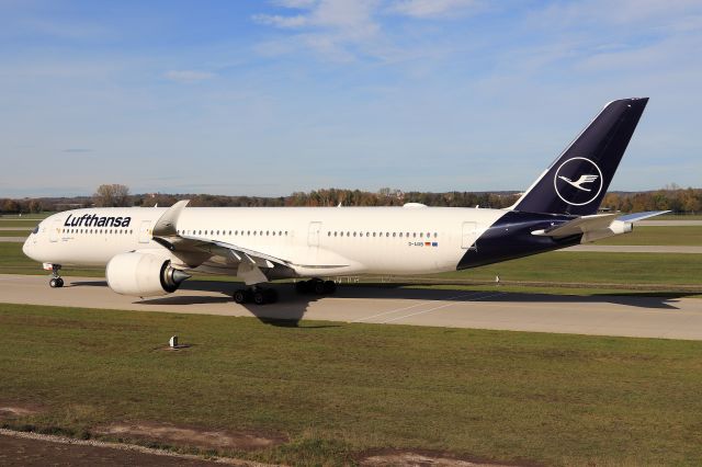 Airbus A350-900 (D-AIXB)