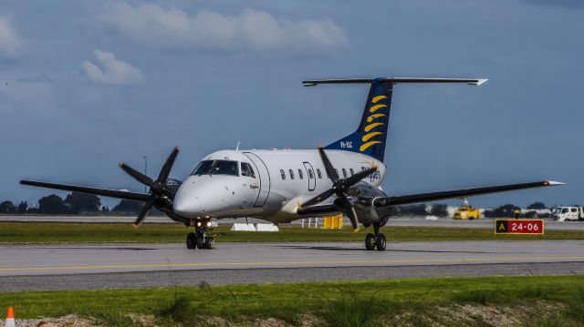 Embraer EMB-120 Brasilia (VH-XUC)