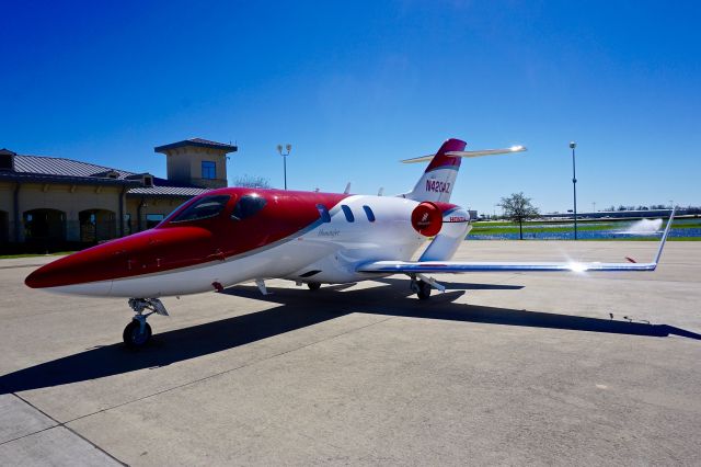 Honda HondaJet (N420AZ) - Demo tour at KSGR