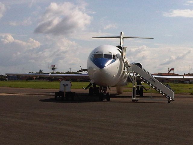 BOEING 727-200 (0002)