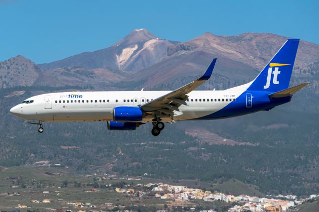 Boeing 737-800 (OY-JZP)