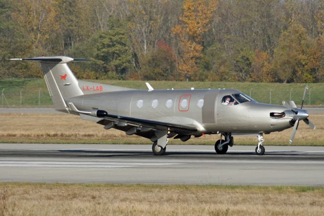 Pilatus PC-12 (LX-LAB)