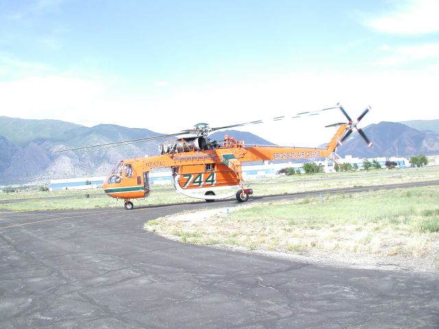 Sikorsky CH-54 Tarhe (N247AC)