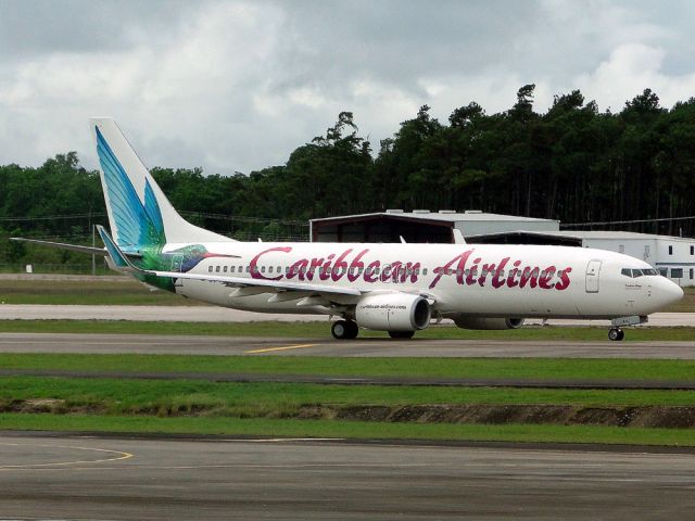 Boeing 737-800 (9Y-GEO)
