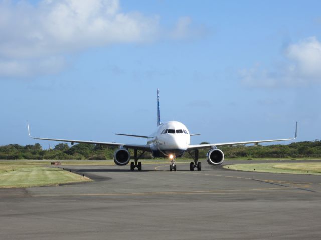 Airbus A320 (N804JB)