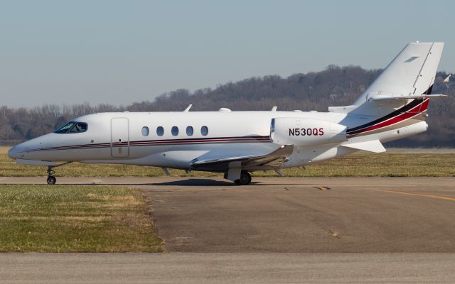 Cessna Citation Latitude (N530QS) - A NetJets Citation Latitude taxis by at Lunken Airport.