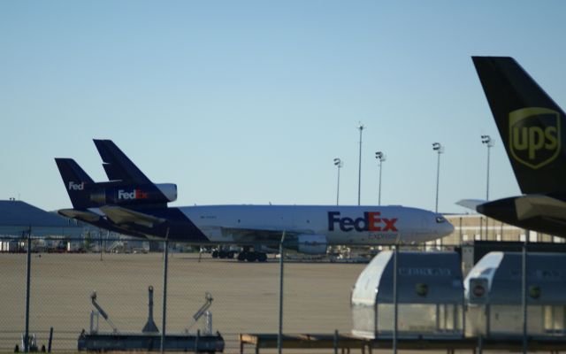 McDonnell Douglas DC-10 (N359FE) - A well traveled FedEx DC-10 awaits its next flight on the cargo ramp in St. Louis.