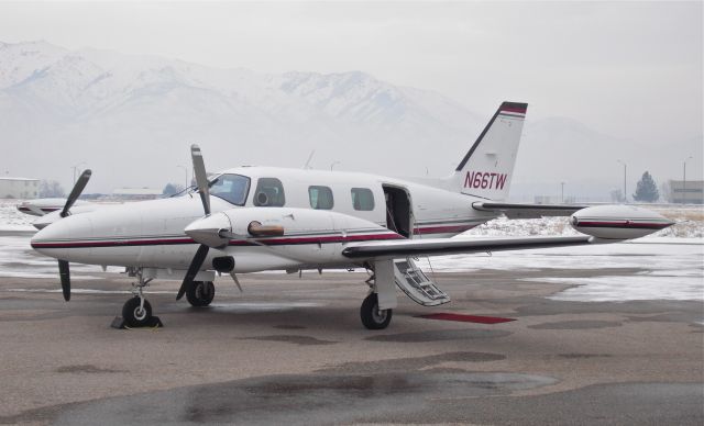 Piper Cheyenne (N66TW)