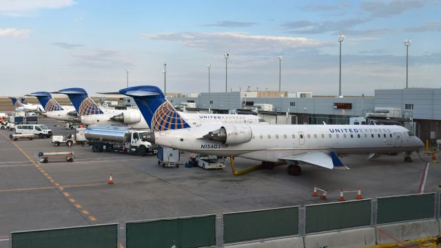 Canadair Regional Jet CRJ-700 (N154GJ) - United Express Bombardier CRJ-701ER N154GJ in Denver 