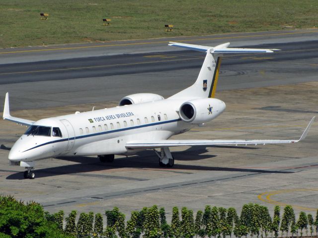 Embraer ERJ-135 (FAB2583) - Embraer 135BJ Legacy (VC-99C) (CN 145528) Força Aérea Brasileira - Aeroporto de Congonhas/São Paulo (CGH/SBSP) , Brazil