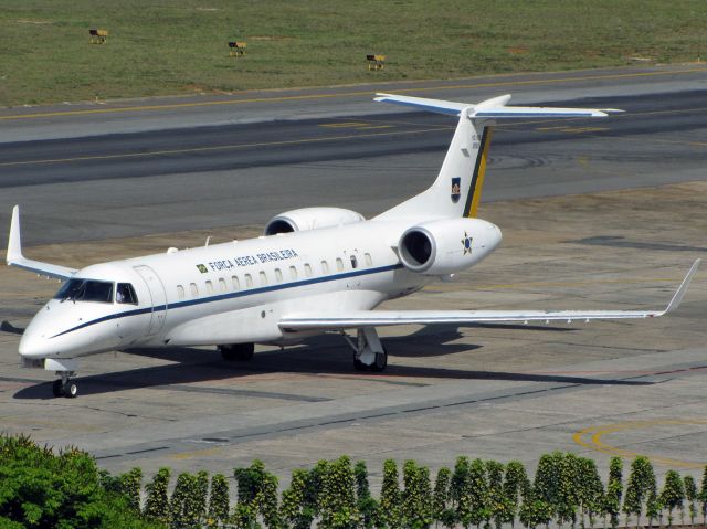 Embraer ERJ-135 (FAB2583) - Embraer 135BJ Legacy (VC-99C) (CN 145528) Força Aérea Brasileira - Aeroporto de Congonhas/São Paulo (CGH/SBSP) , Brazil