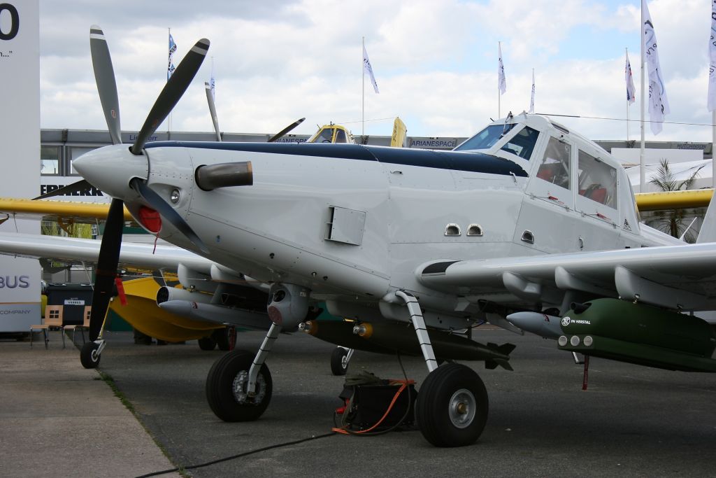 N4247U — - AT-802U Air Truck N4247U, Paris Le Bourget (LFPB-LBG) Air Show in june 2011
