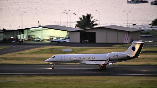 Gulfstream Aerospace Gulfstream V (LV-IRQ)