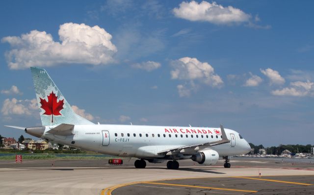 Embraer ERJ 175 (C-FEJY) - Ready for departure RW 22R at KBOS>