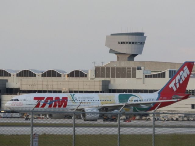 Airbus A330-200 (PT-MVP) - TAM Airlines.Colorful fuselage.A rarity nowadays!!