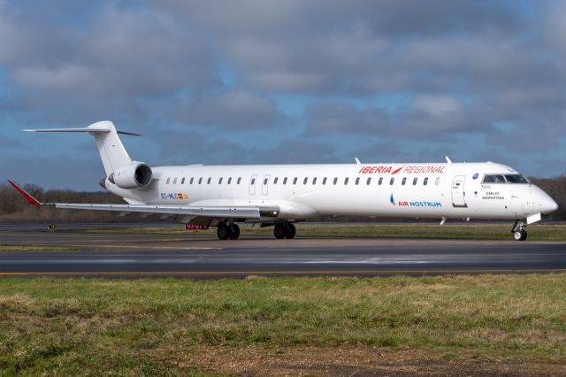 Canadair Regional Jet CRJ-100 (EC-MLC)