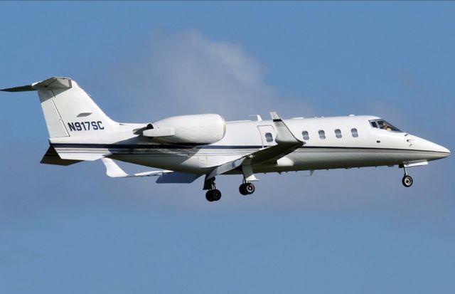 Learjet 60 (N917SC)