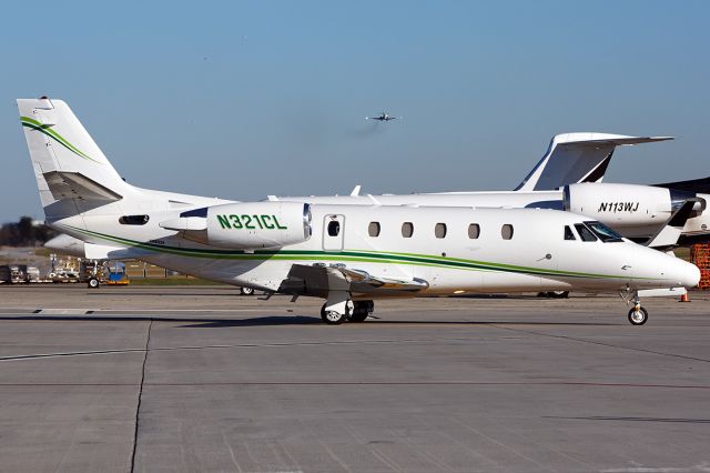 Cessna Citation Excel/XLS (N321CL)