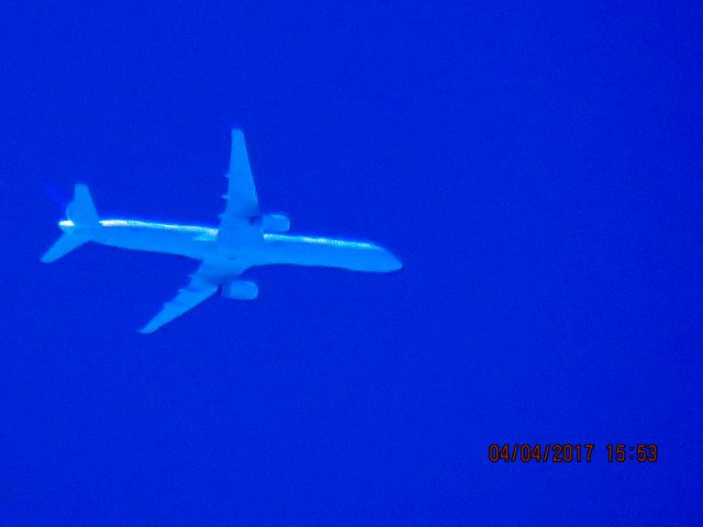 BOEING 757-300 (N75851)