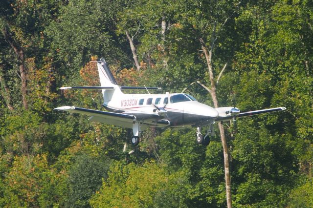 Cessna T303 Crusader (N303CM)