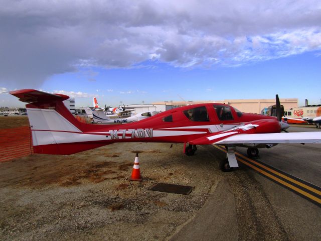 Diamond DA-62 (N77DV) - On display at KLGB