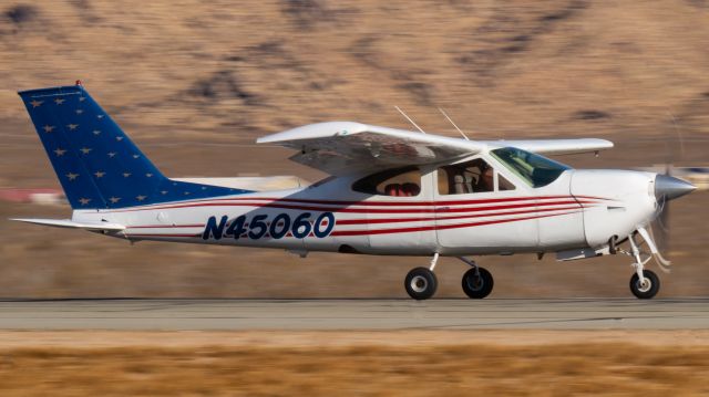 Cessna Cardinal (N45060)