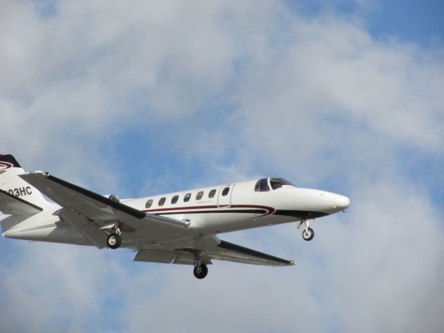 Cessna Citation V (N603HC) - Landing on RWY 20R