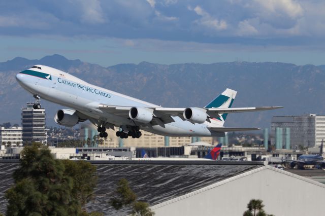 BOEING 747-8 (B-LJH)