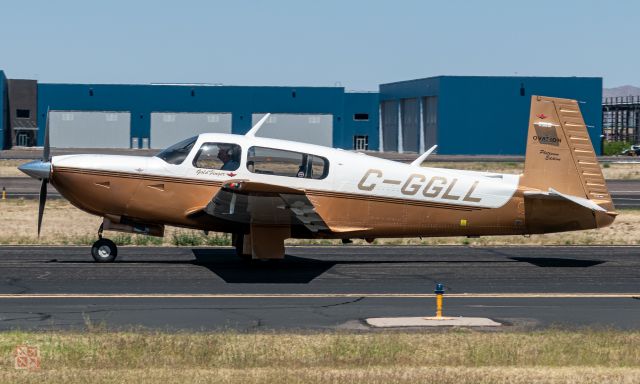 Mooney M-20 (C-GGLL)