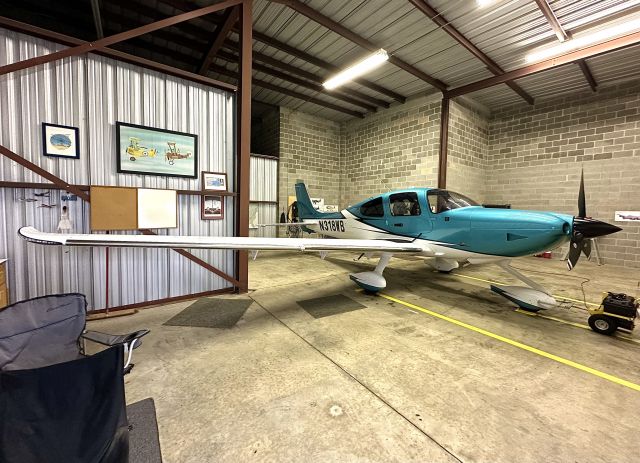 Cirrus SR-22 (N318WB) - Fresh out of the factory - October 17, 2023
