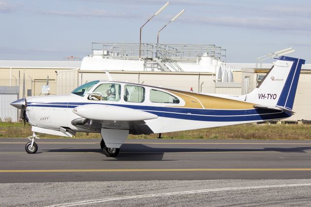 Beechcraft Bonanza (33) (VH-TYO) - Wings Dubbo Pty Ltd (VH-TYO) Beechcraft E33A Bonanza taxiing at Wagga Wagga Airport.