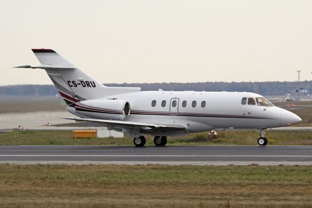 Hawker 800 (CS-DRU)