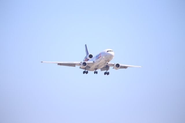 McDonnell Douglas DC-10 (N311FE)