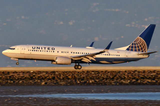 Boeing 737-800 (N87507) - 6th Oct., 2014