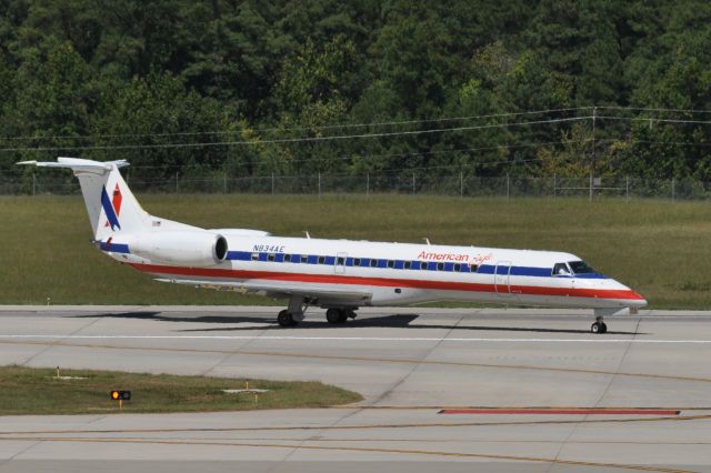 Embraer ERJ-135 (N834AE)