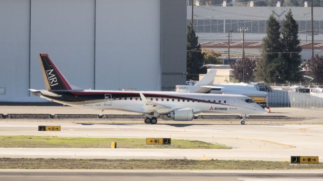 JA24MJ — - MRJ shipset $4 taxiing for departure from KSJC to Moses Lake