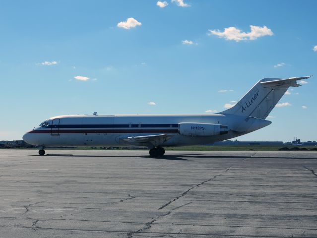 Douglas DC-9-10 (N112PS)