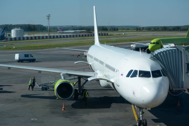 Airbus A321 (VQ-BDB)